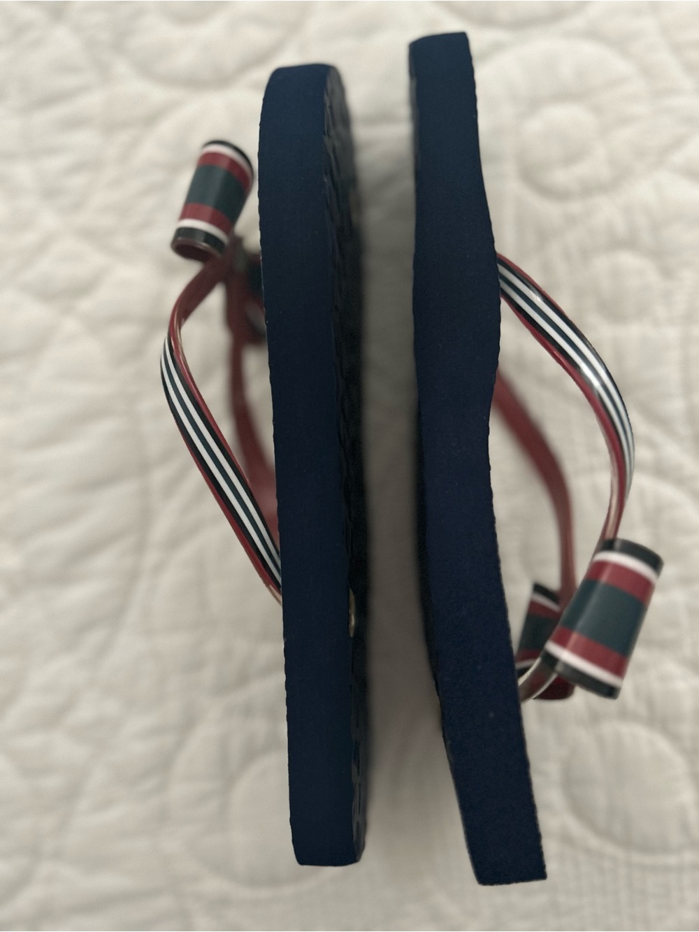 Brighton Floral Heart Print Bow Flip-Flops in Red, Blue, Green - Picture 4 of 4